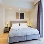 900 Hotel 4*